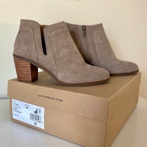 BNWOT Lucky Brand Ponic Suede Ankle Bootie Size 7